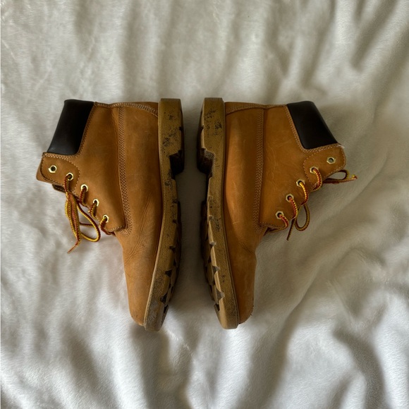 Timberlands - Picture 2 of 3